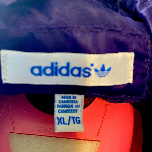 Adidas Puff Vest - Picture 4 of 12